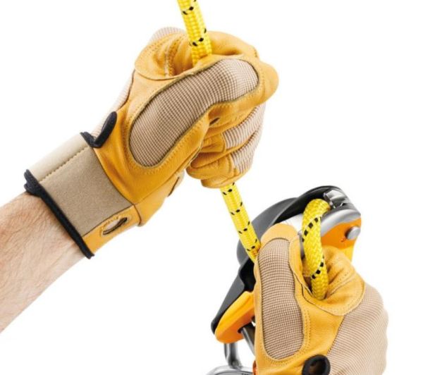  Спусковое устройство Petzl RIG в Краснодаре  