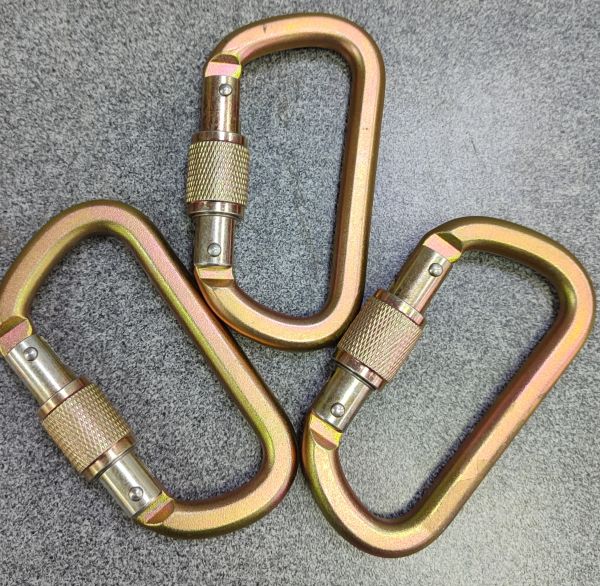  Карабин Венто Высота 512 сталь трапеция муфта (3шт) в Краснодаре  